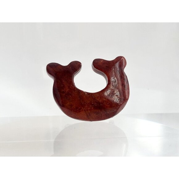 Solid Wood Mahogany Whale Shaped Shiny Sealed Vintage Brooch Pin - Picture 2 of 9